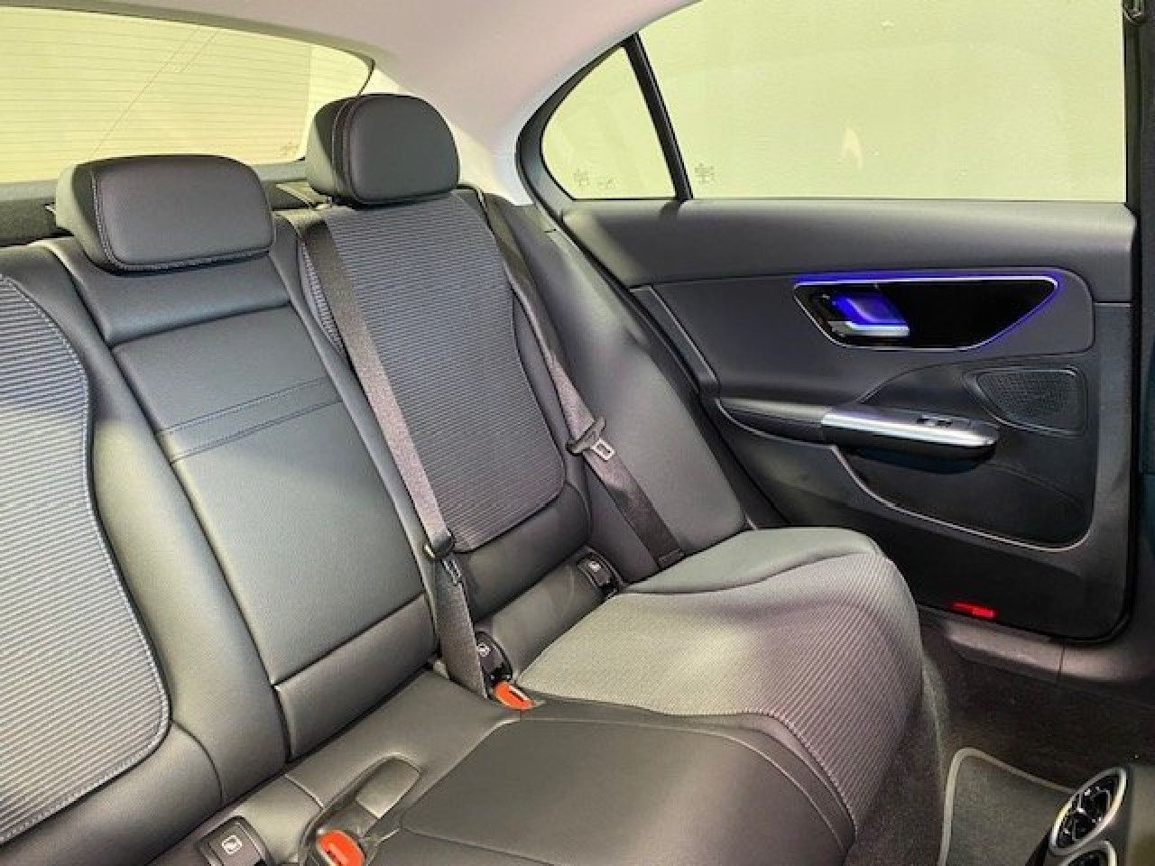 Mercedes-Benz C-Klasse – Bild 6