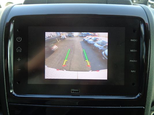 Vehicle image 12 / 15