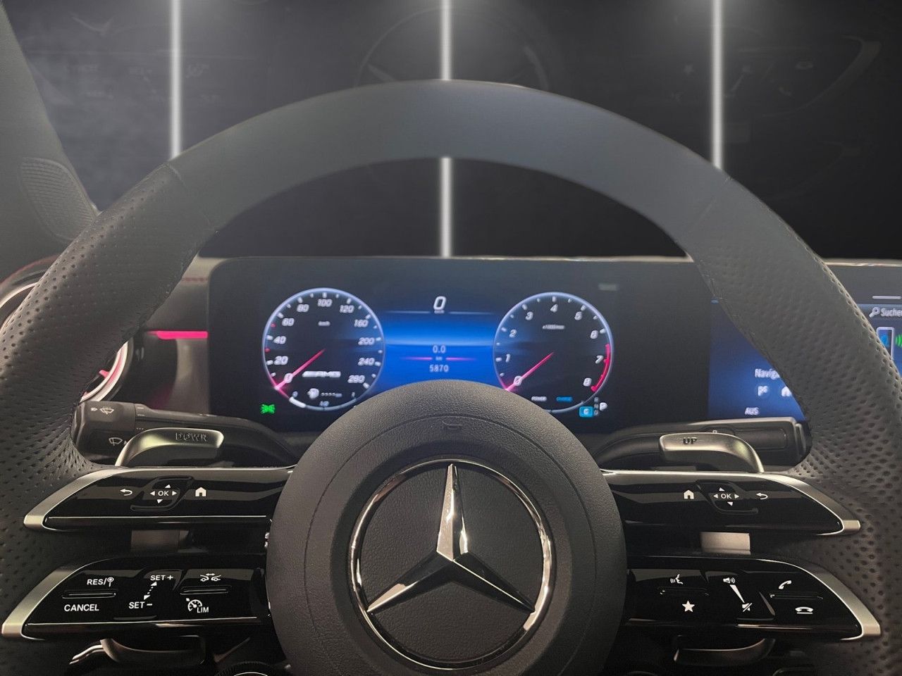 Mercedes-Benz CLA – Bild 8