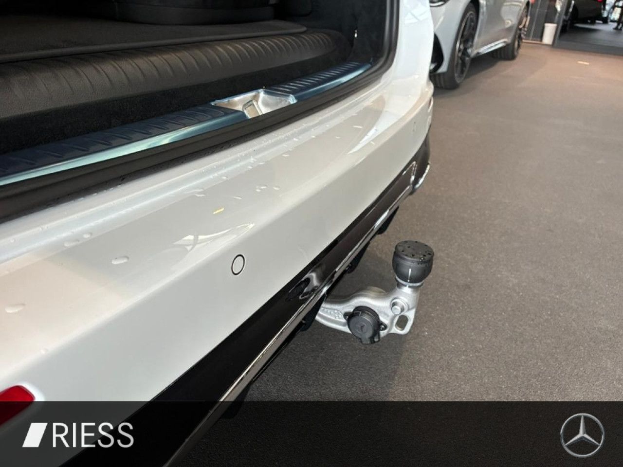 Mercedes-Benz E-Klasse – Bild 19