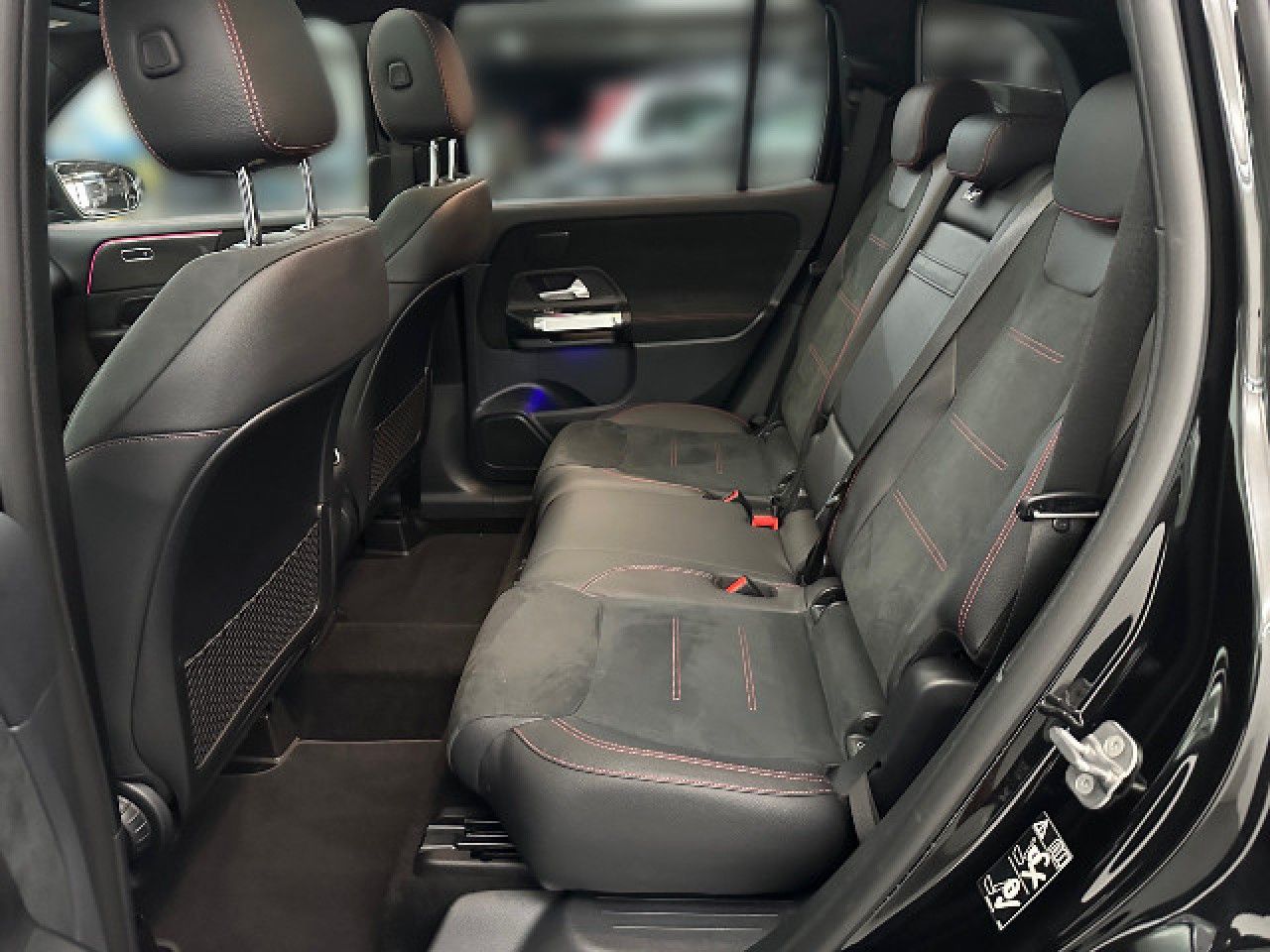 Mercedes-Benz GLB – Bild 11