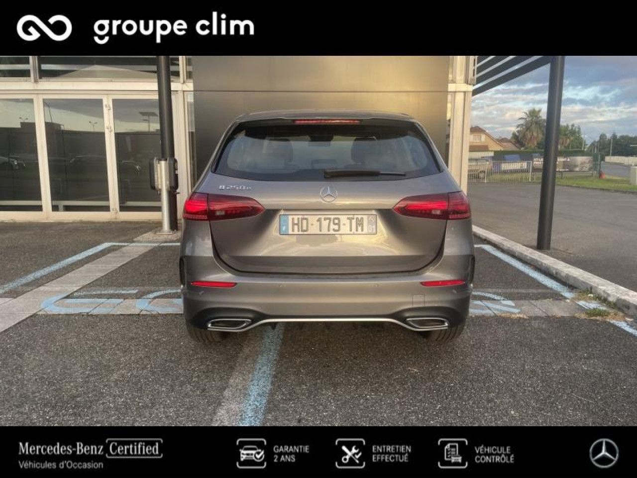 Photo du v&eacute;hicule 5 / 18
