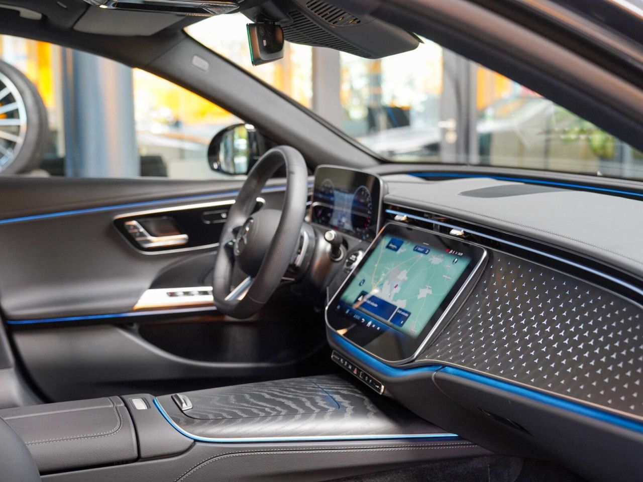 Mercedes-Benz E-Klasse – Bild 8