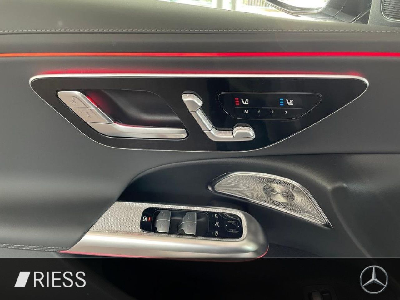 Mercedes-Benz E-Klasse – Bild 2