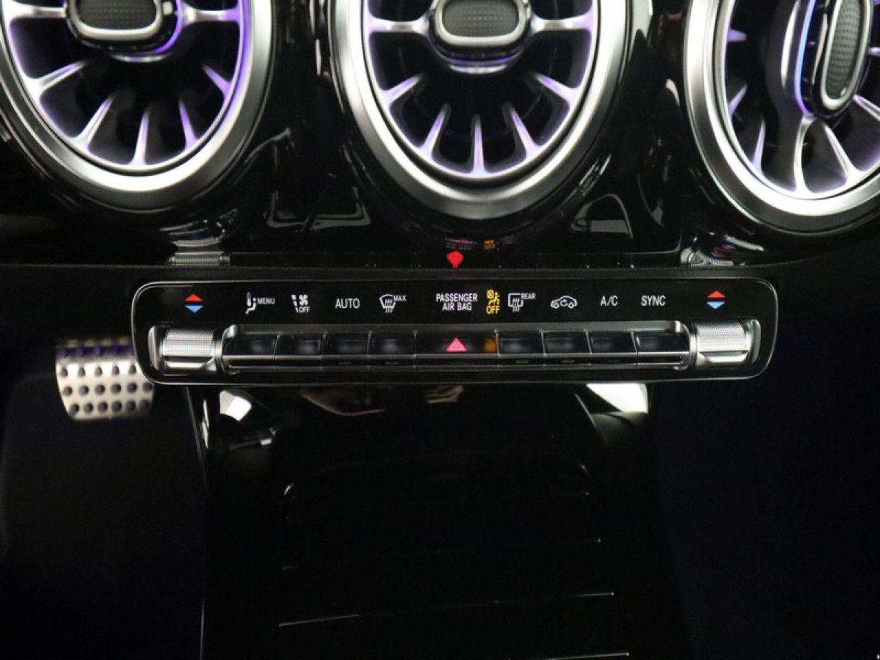 Imagem do veículo 16 / 20