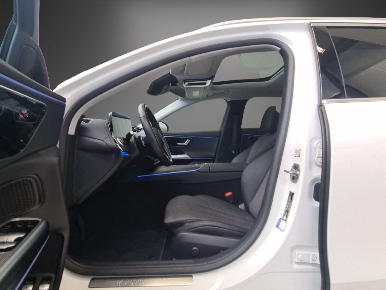 Mercedes-Benz E-Klasse – Bild 7
