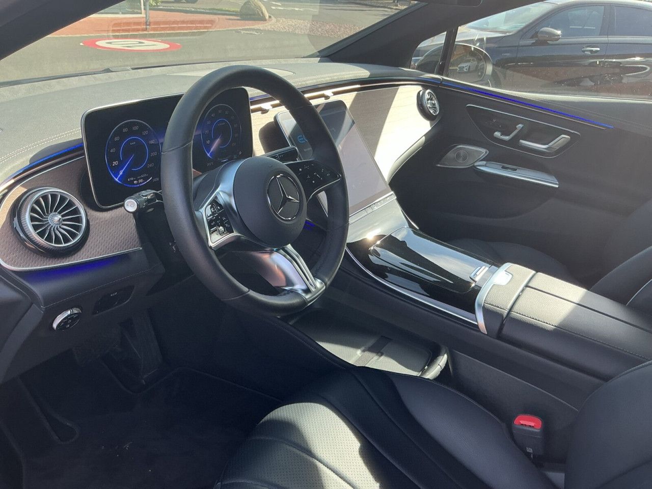 Mercedes-Benz EQE – Bild 9