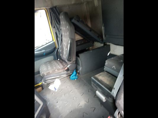 Vehicle image 7 / 17