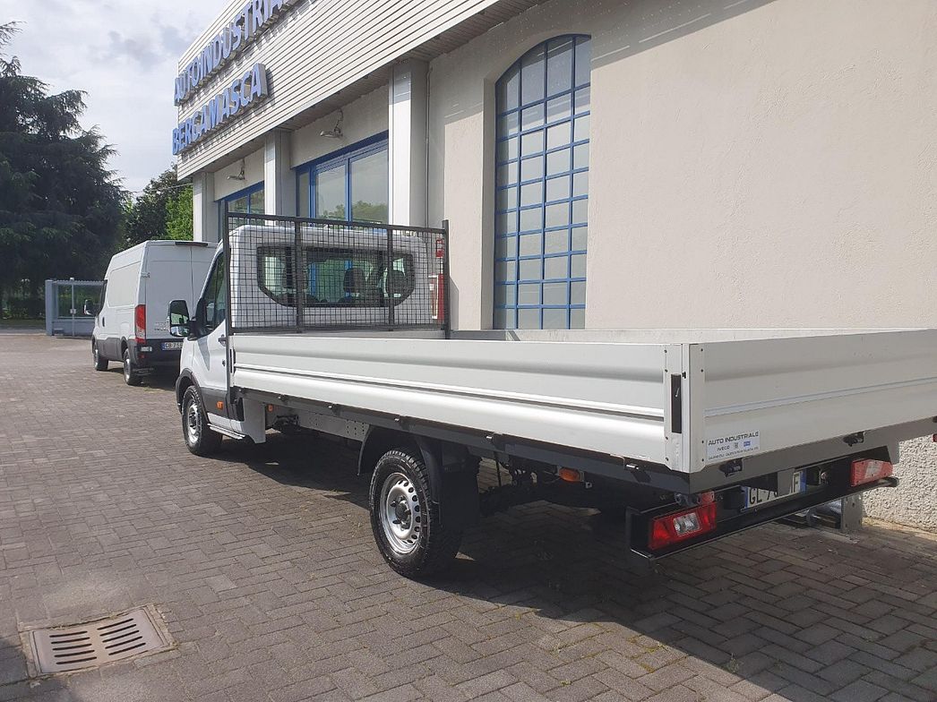 Ford | FORD TRANSIT CON CASSONE FISSO