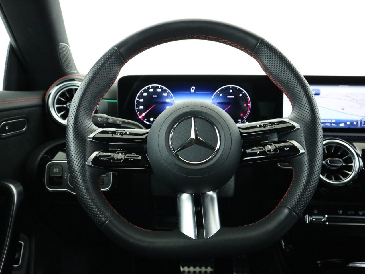 Mercedes-Benz CLA – Bild 11