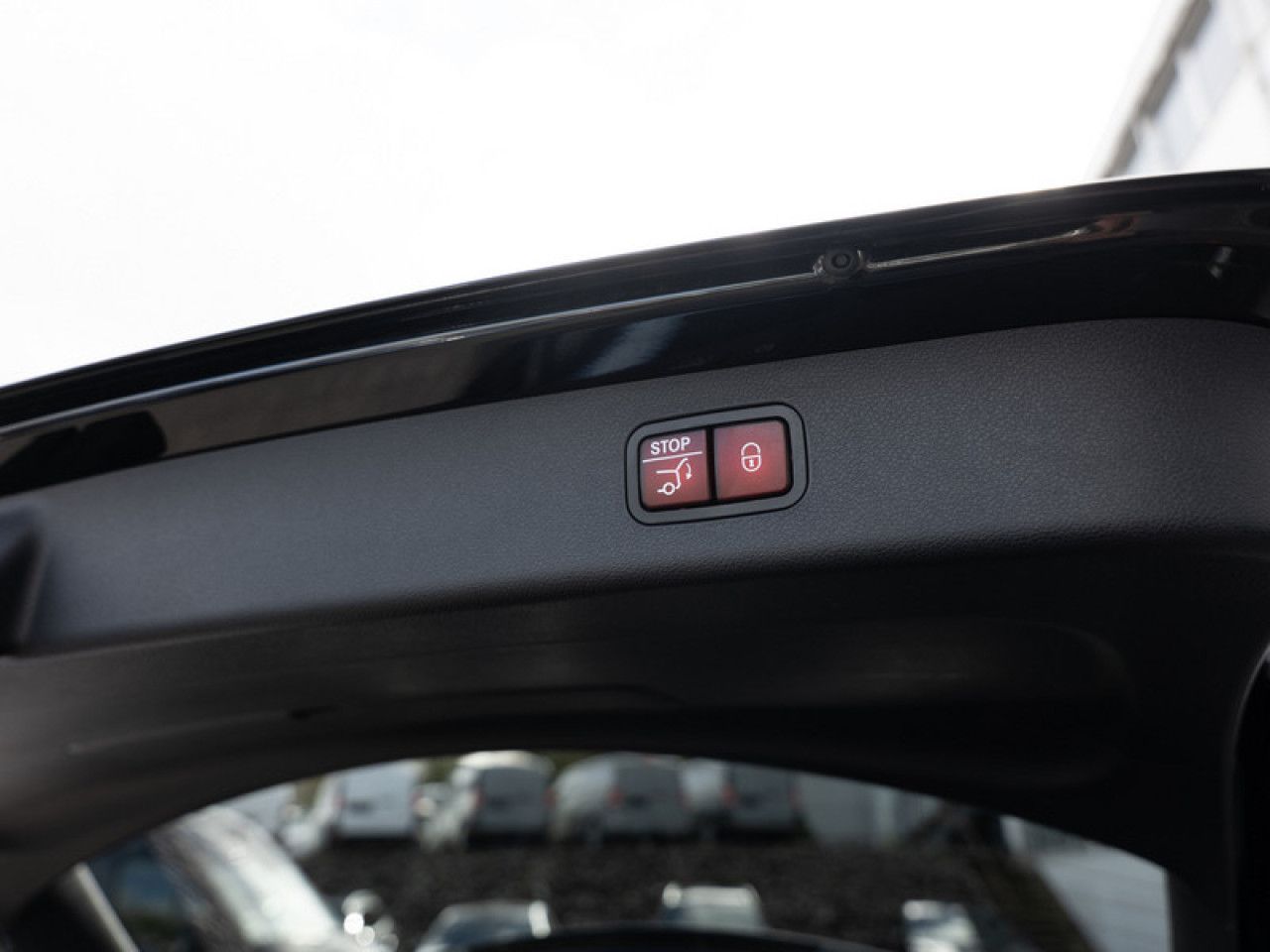 Mercedes-Benz E-Klasse – Bild 7