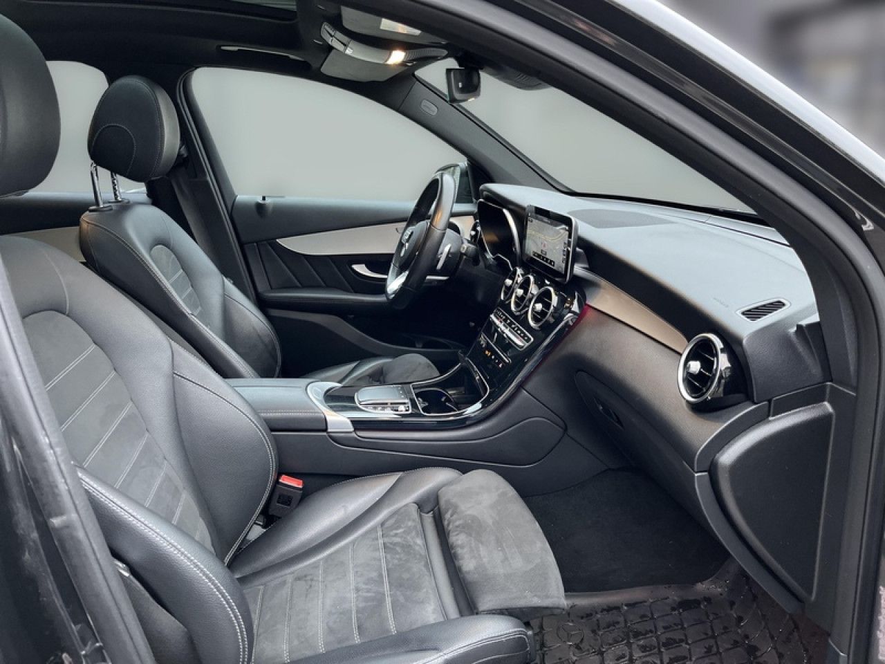 Zdjęcie pojazdu 13 / 18