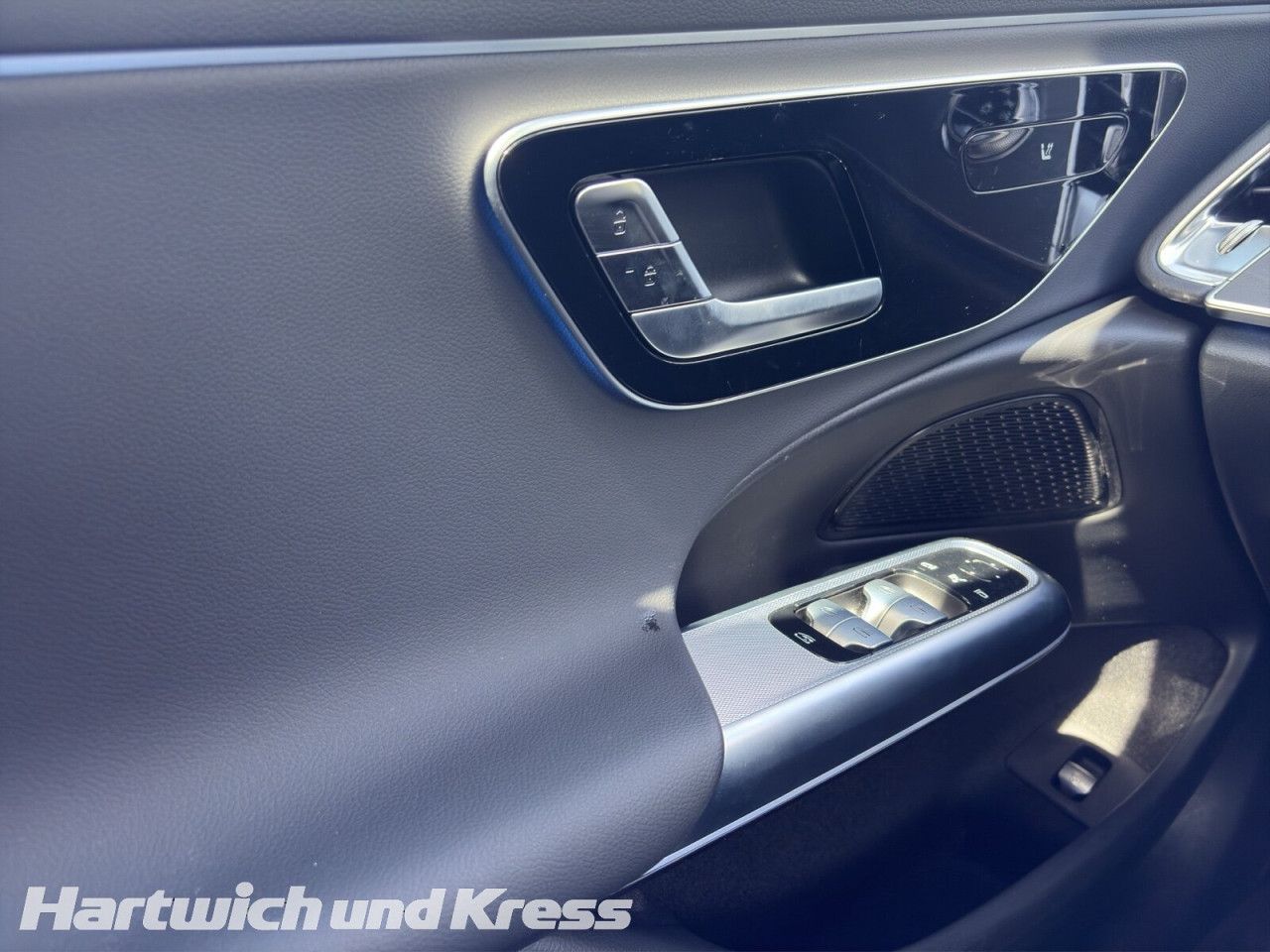 Mercedes-Benz E-Klasse – Bild 15