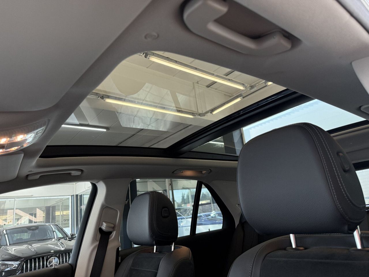 Fahrzeugbild 27 / 30