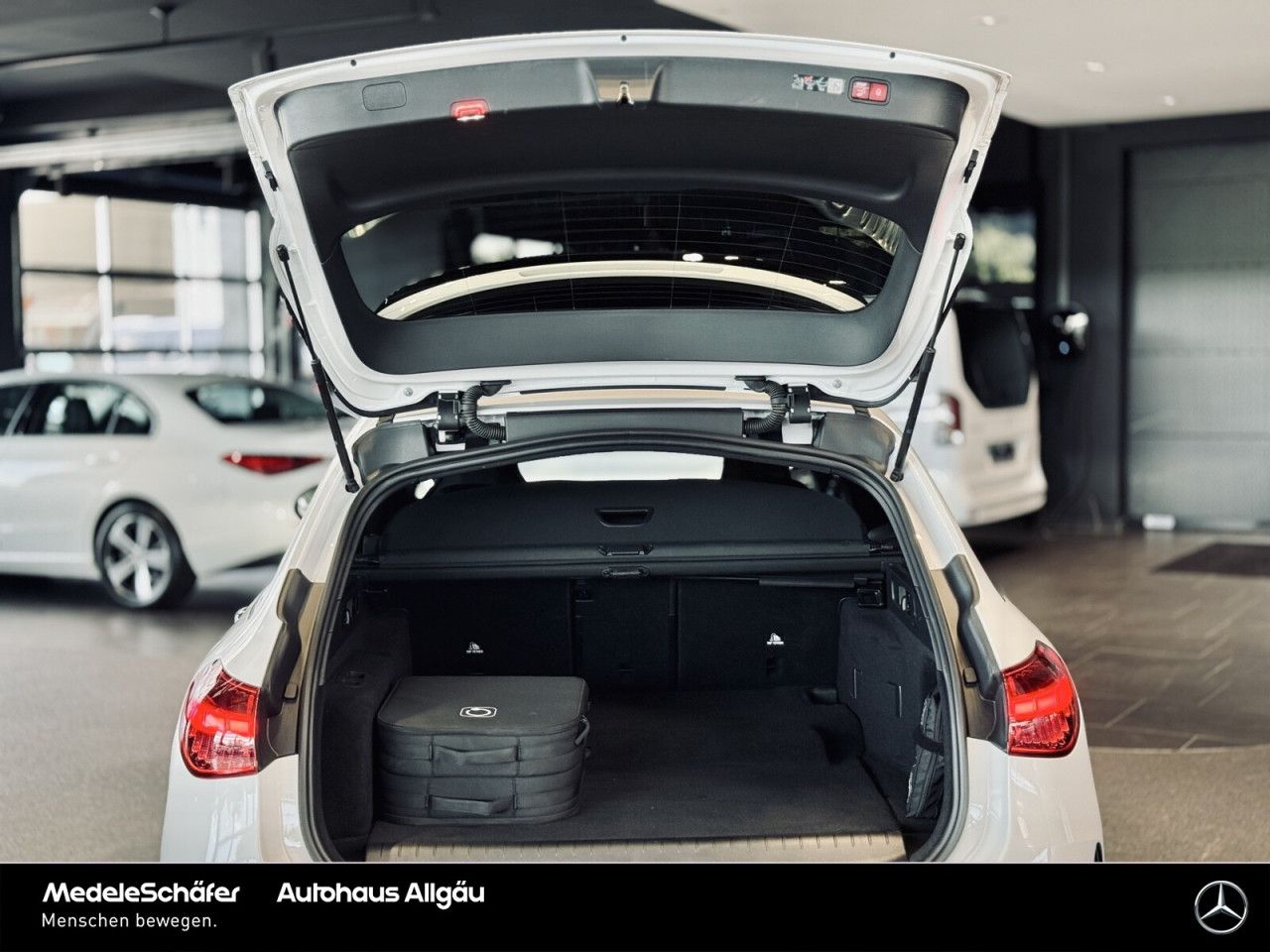 Mercedes-Benz C-Klasse – Bild 12