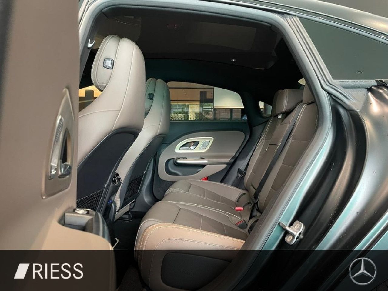 Mercedes-Benz CLA – Bild 4