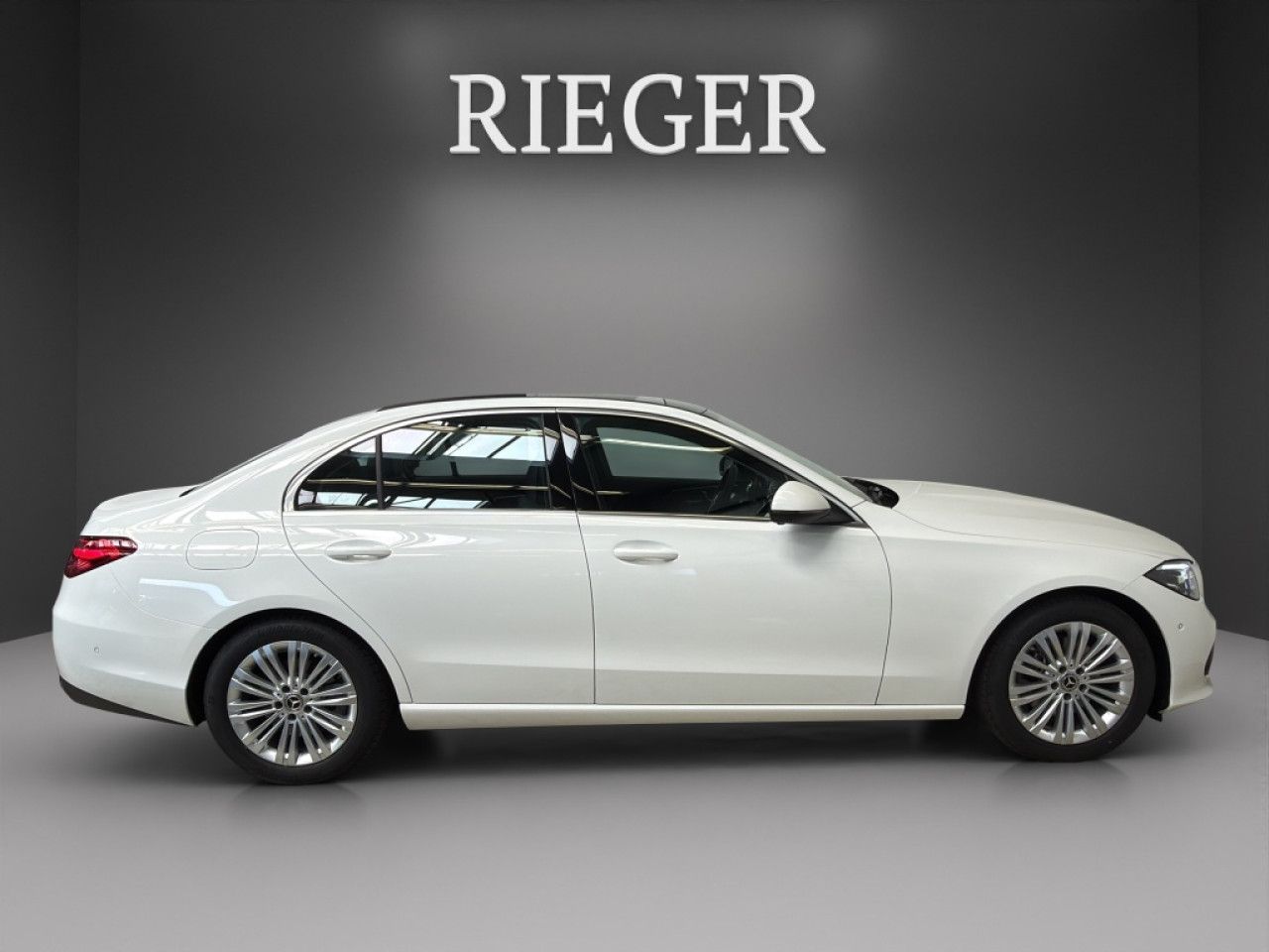 Mercedes-Benz C-Klasse – Bild 14