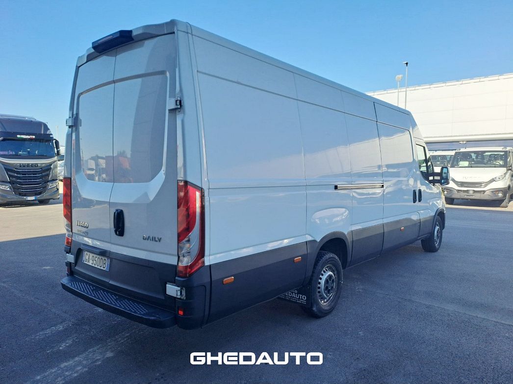 IVECO | DAILY 35S16 2.3 FURGONE PASSO LUNGO