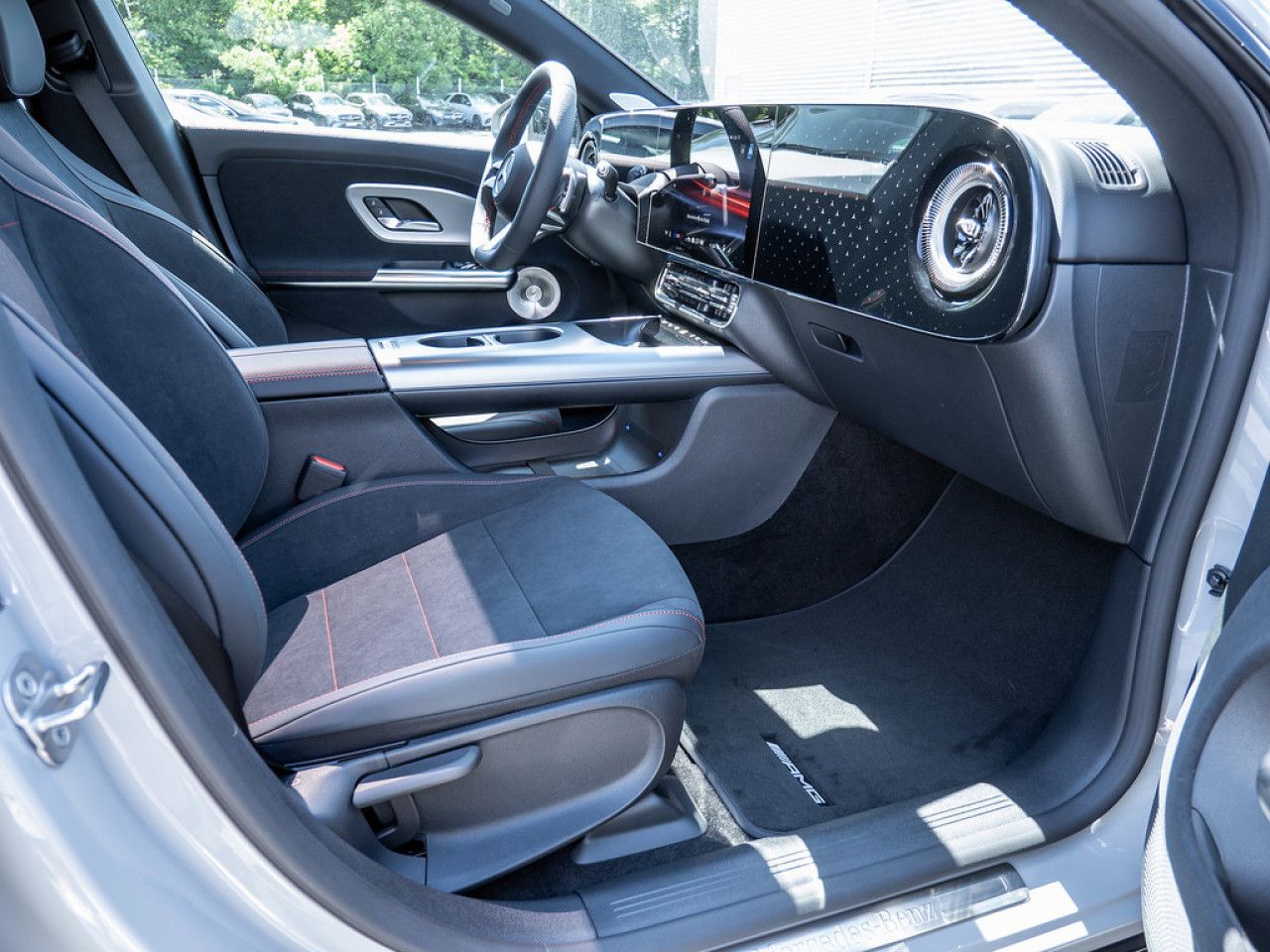 Mercedes-Benz CLA – Bild 2