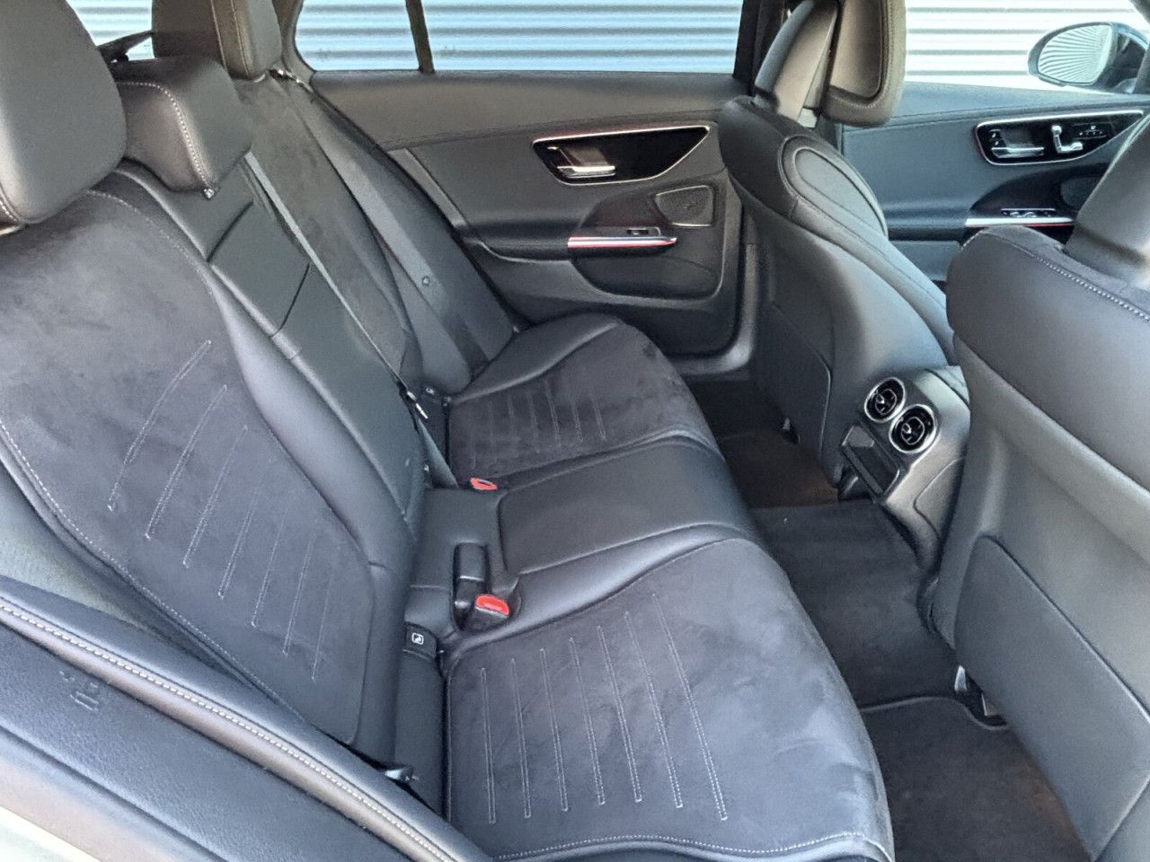 Mercedes-Benz C-Klasse – Bild 17