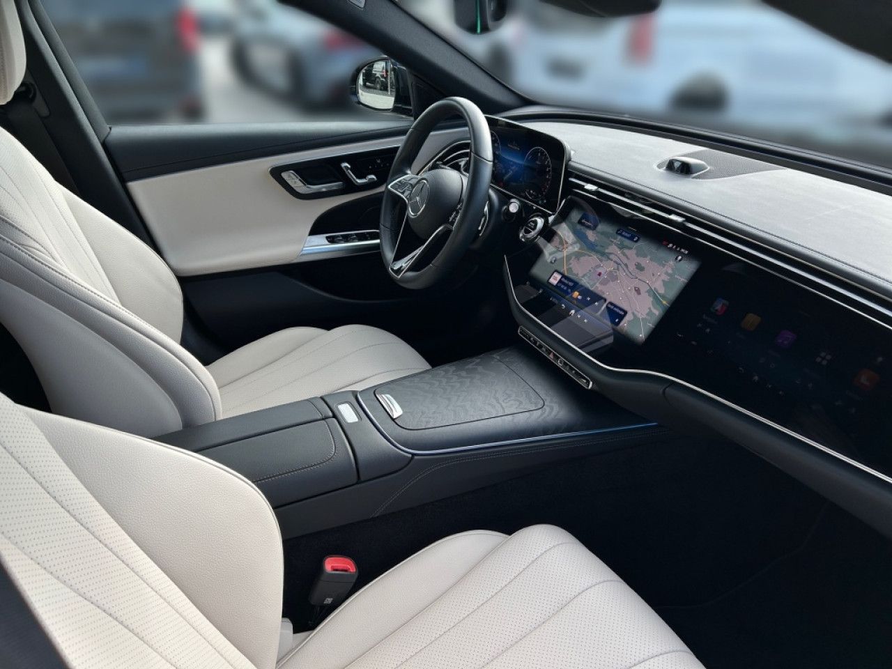Mercedes-Benz E-Klasse – Bild 8