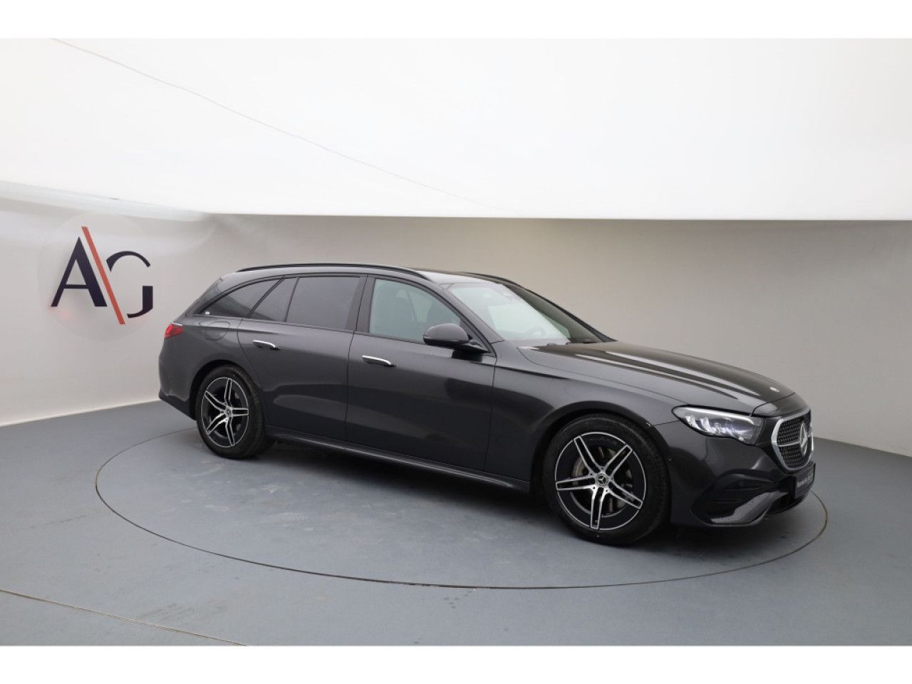 Mercedes-Benz E-Klasse – Bild 7