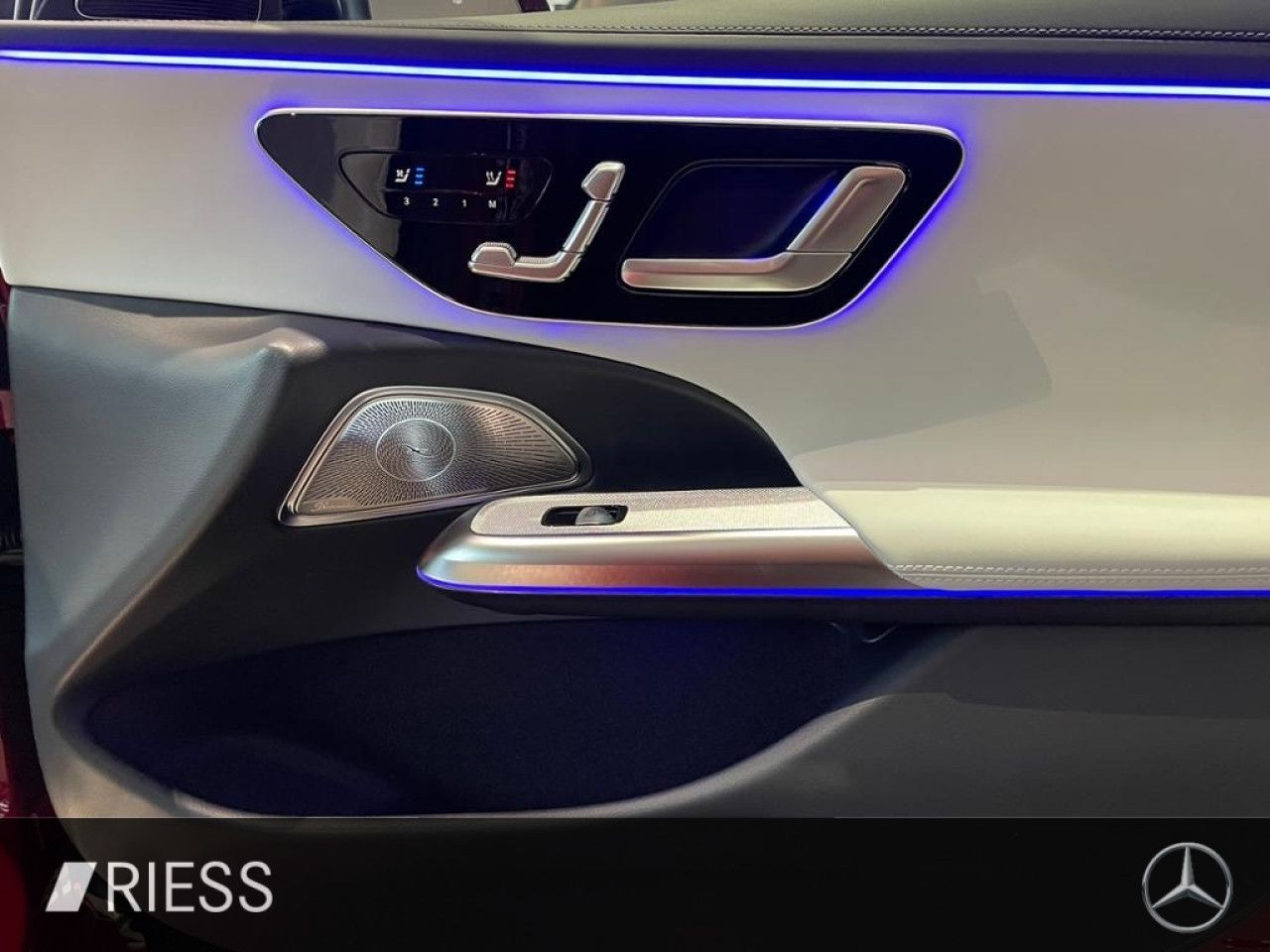 Mercedes-Benz E-Klasse – Bild 11