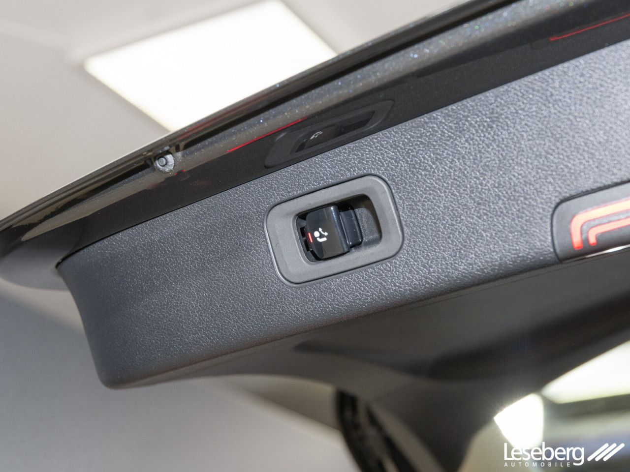 Mercedes-Benz E-Klasse – Bild 10