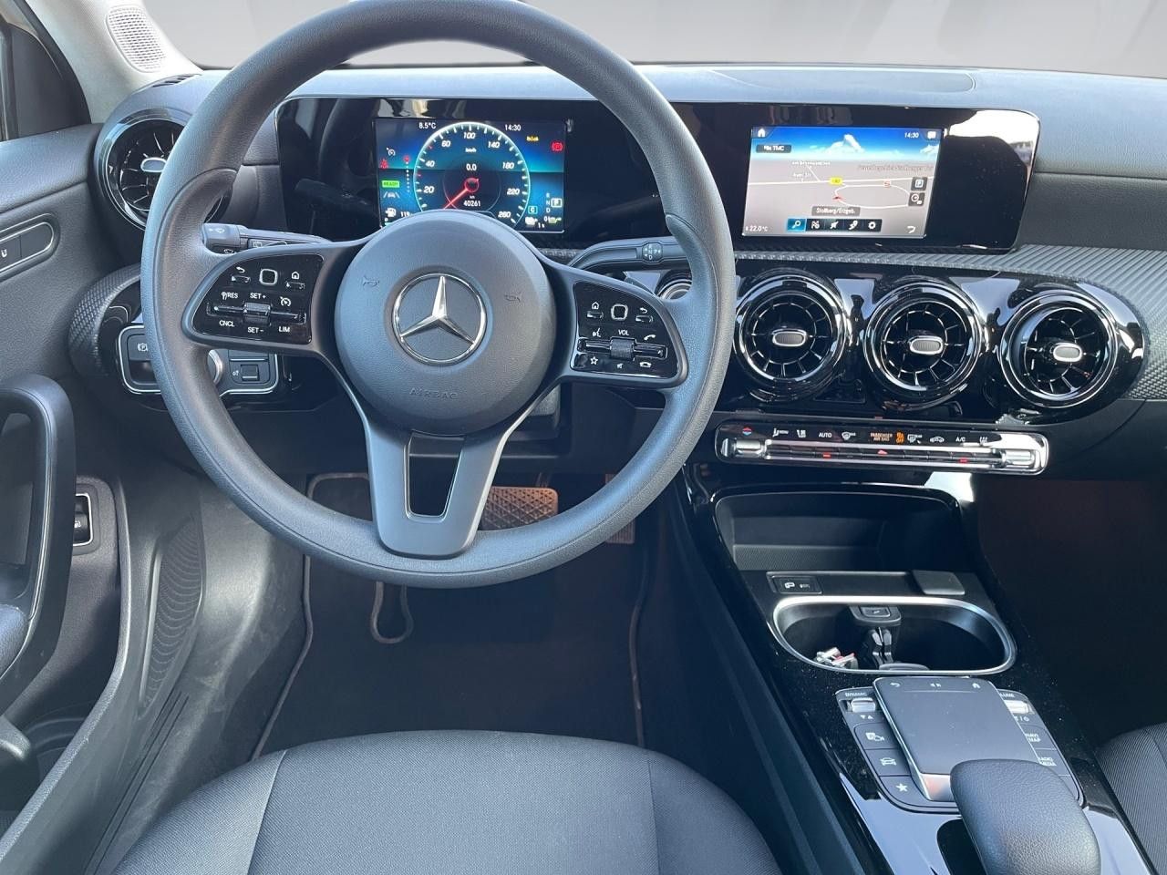 Fahrzeugbild 10 / 17