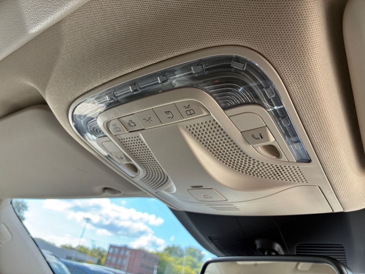 Fahrzeugbild 16 / 19