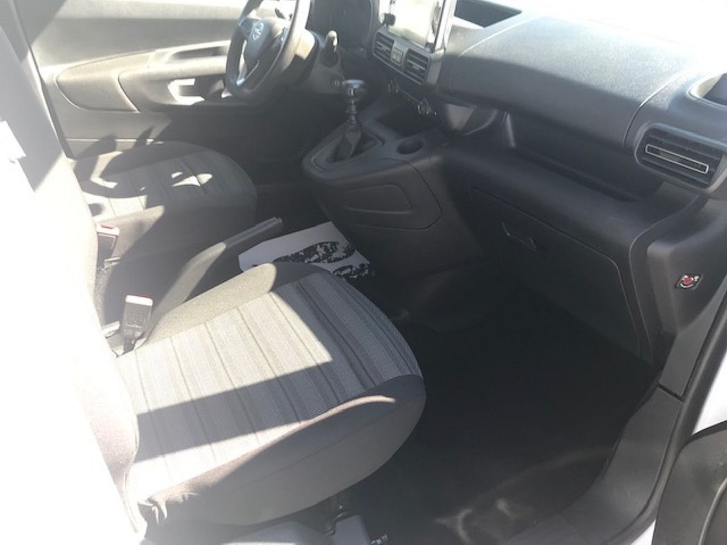 Opel | Combo cargo 1.5d 100cv d.cab. L2H1 c/clima mt6