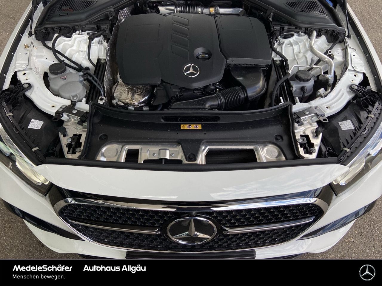 Mercedes-Benz E-Klasse – Bild 15