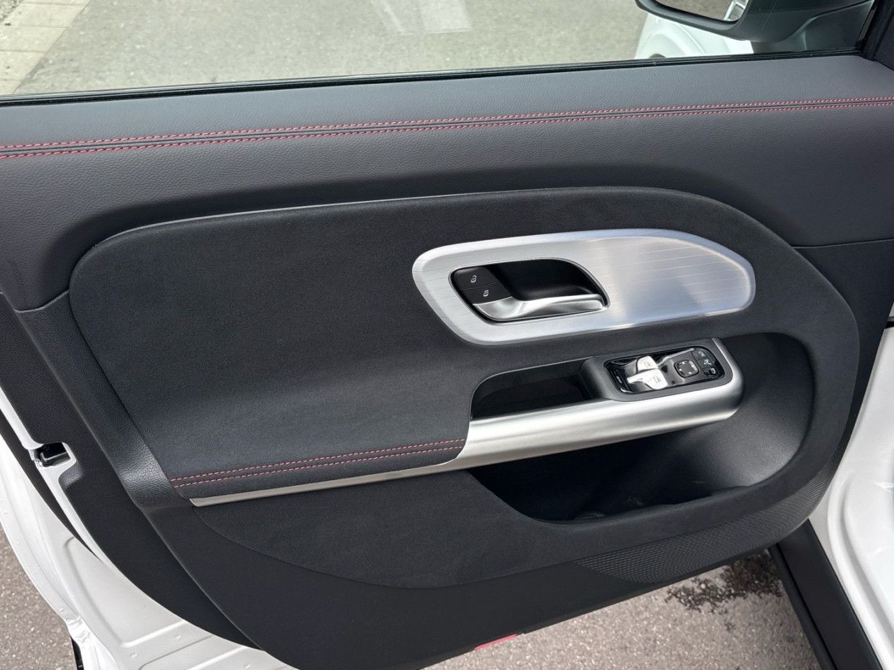 Mercedes-Benz GLB – Bild 14