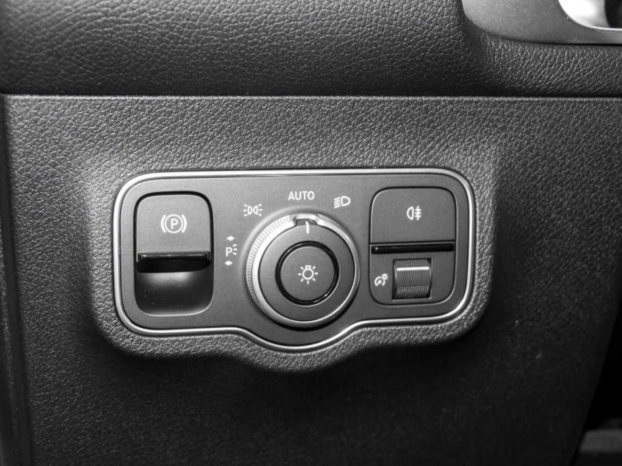 Mercedes-Benz GLB – Bild 19