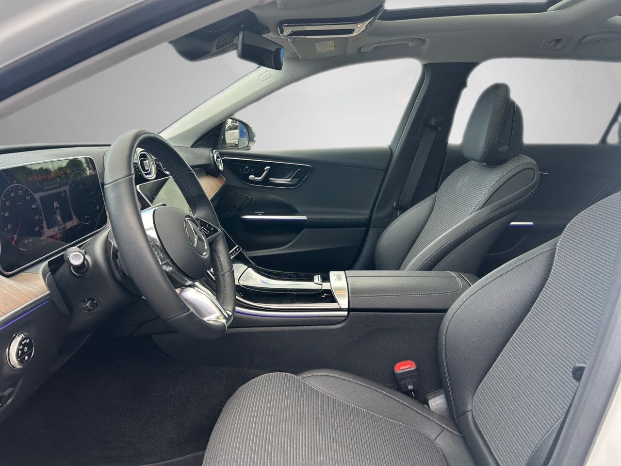 Mercedes-Benz C-Klasse – Bild 14