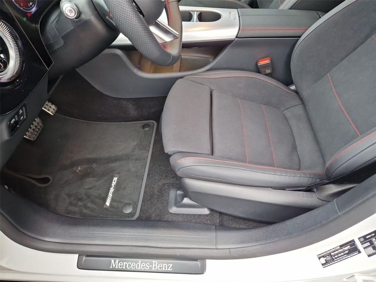 Fahrzeugbild 14 / 28