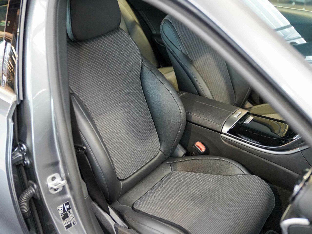 Fahrzeugbild 10 / 15