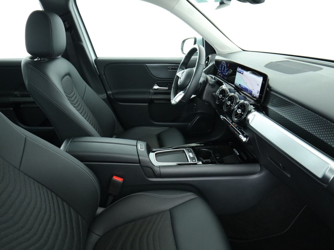 Mercedes-Benz GLB – Bild 17