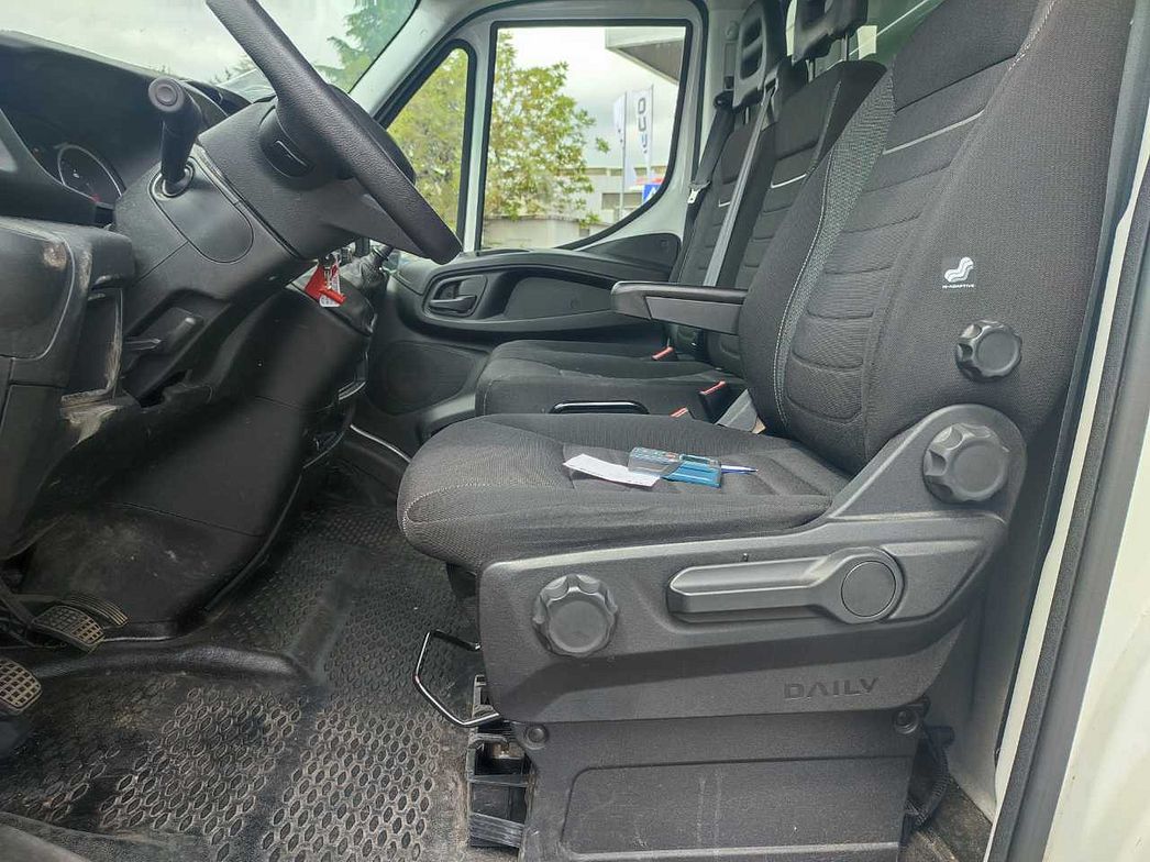 IVECO | DAILY 35C14 BOX E SPONDA