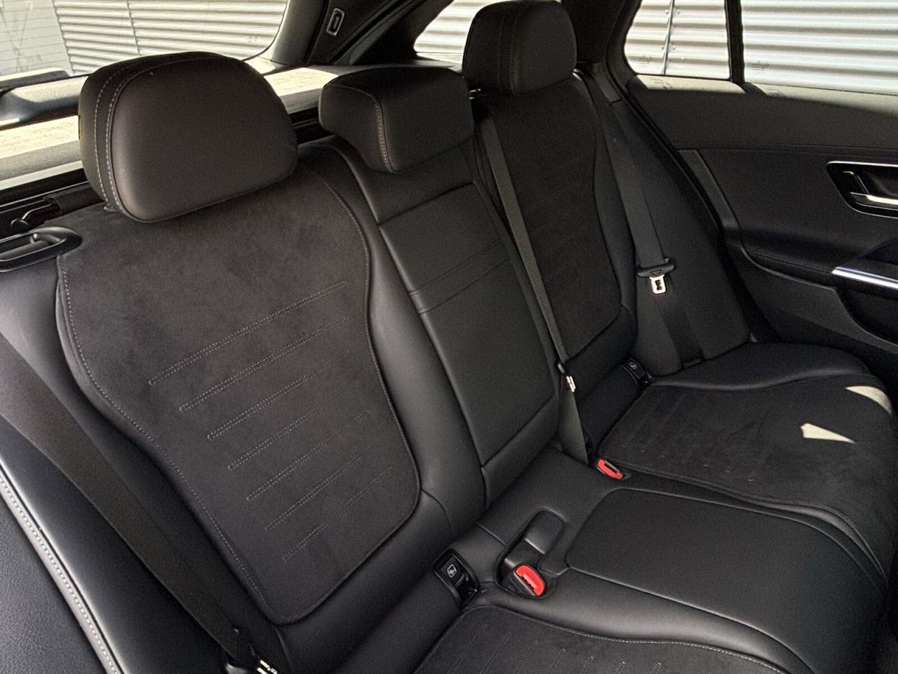 Mercedes-Benz C-Klasse – Bild 17