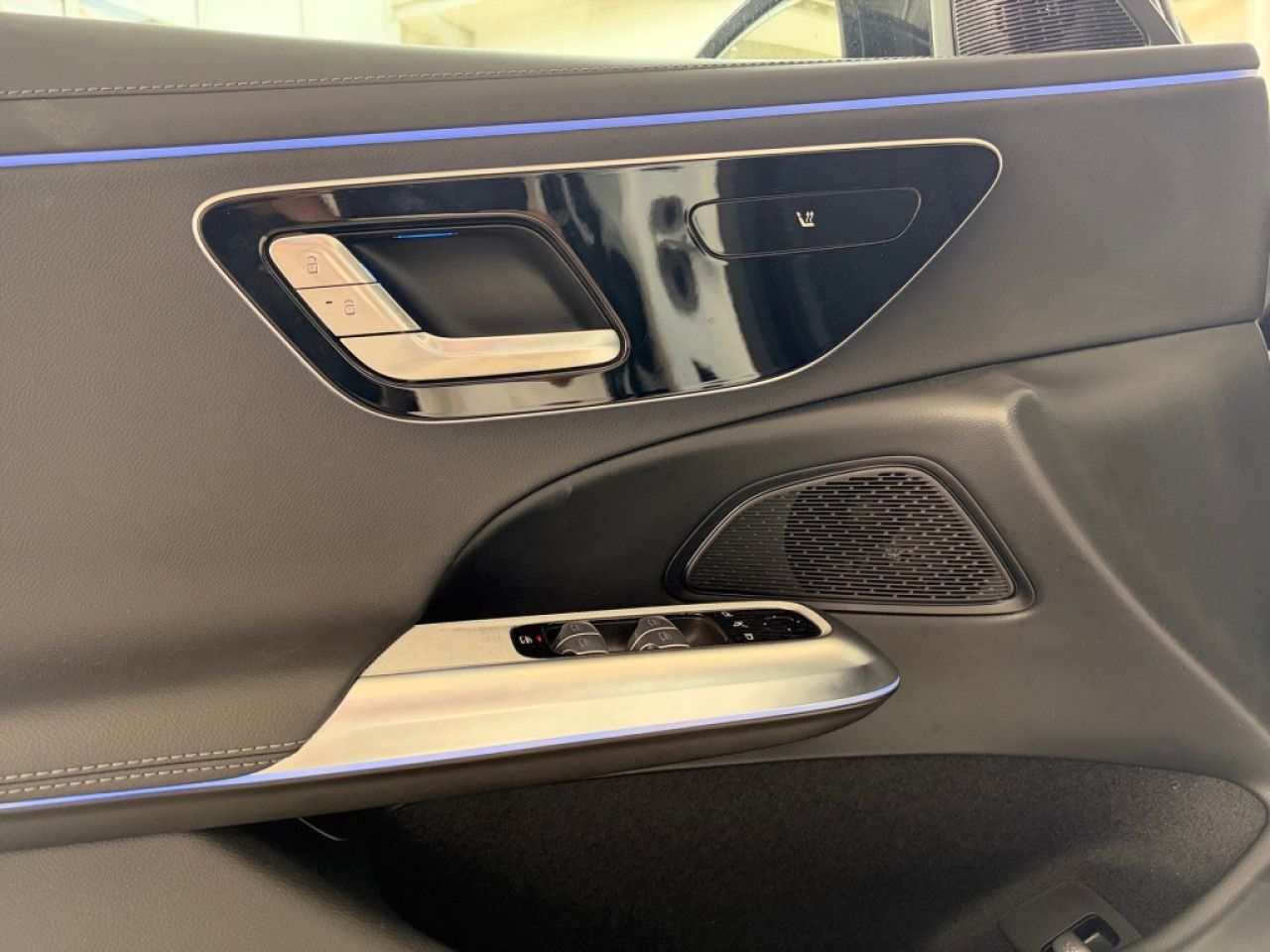 Mercedes-Benz E-Klasse – Bild 6