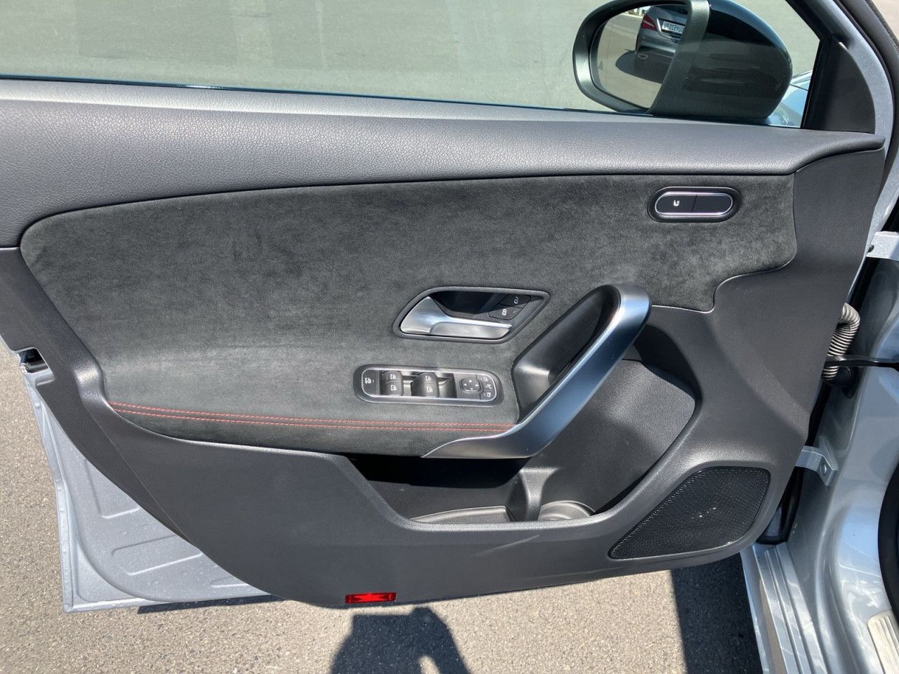 Fahrzeugbild 10 / 17