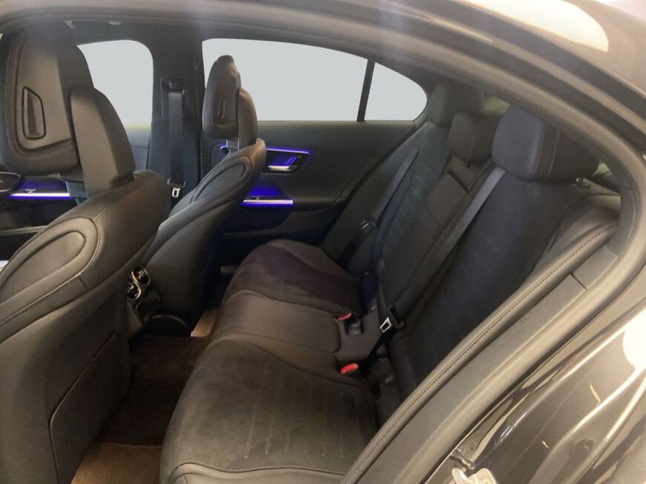 Mercedes-Benz C-Klasse – Bild 12