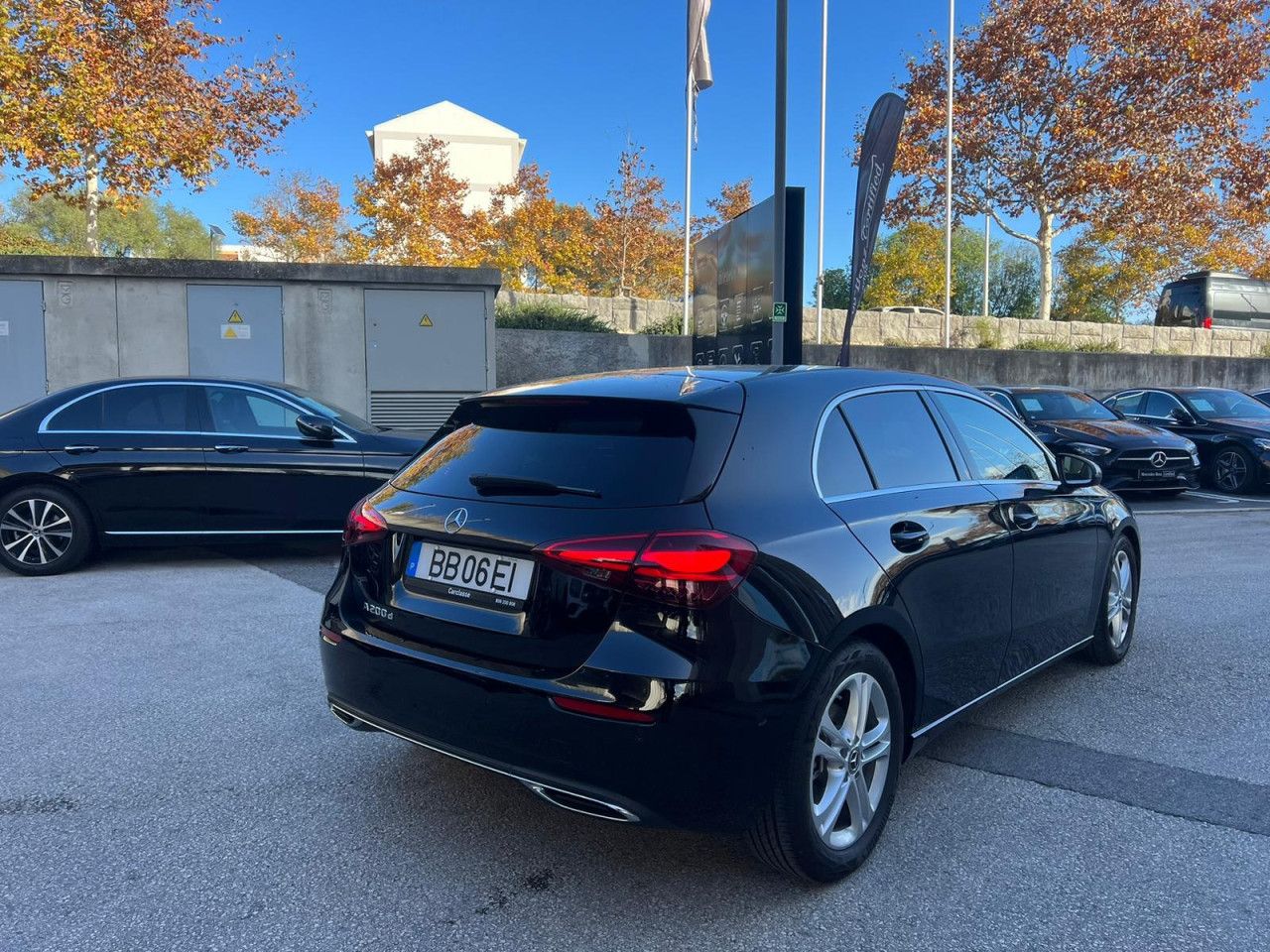 Imagem do veículo 1 / 8