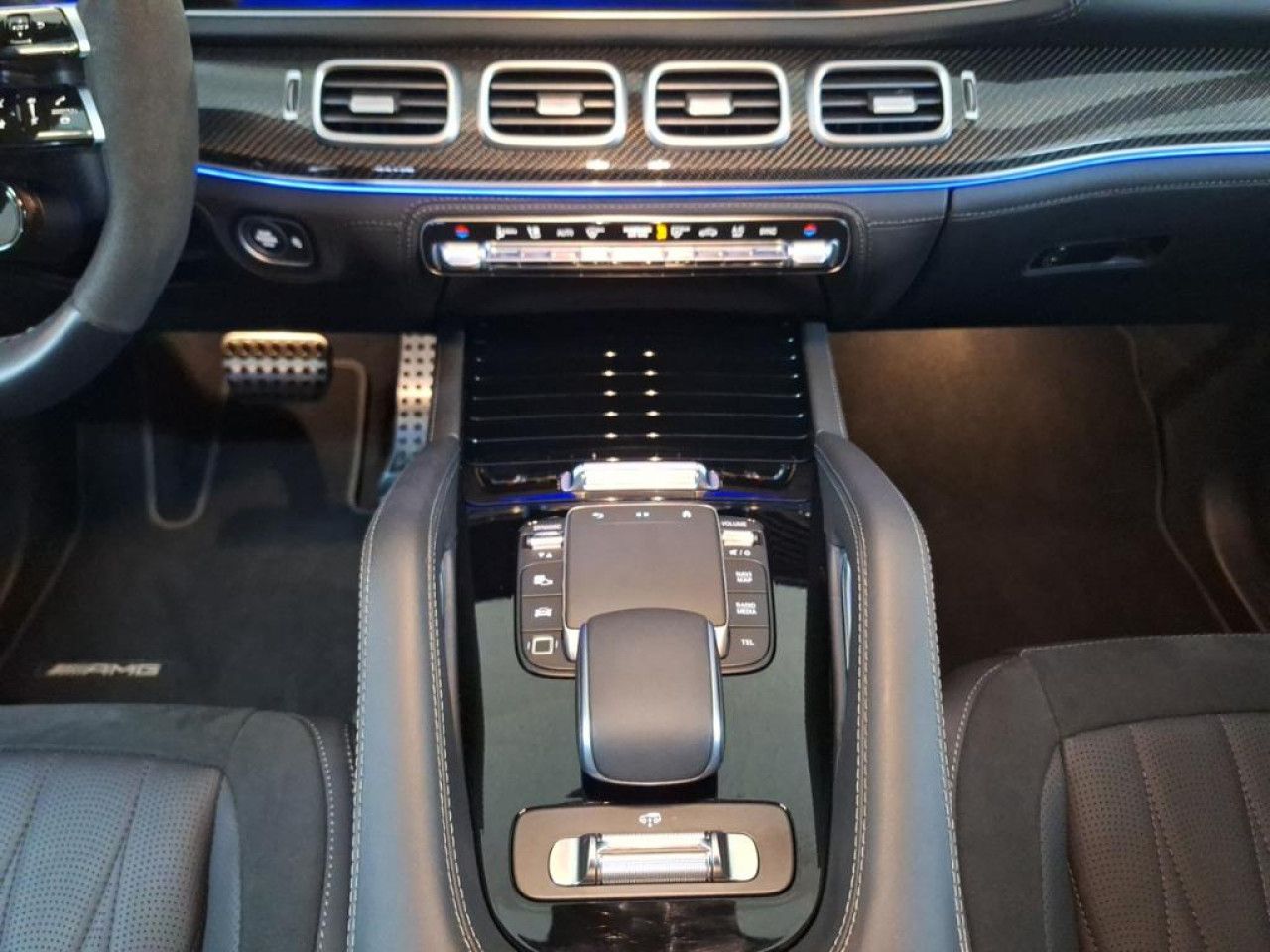 Mercedes-Benz GLS – Bild 15