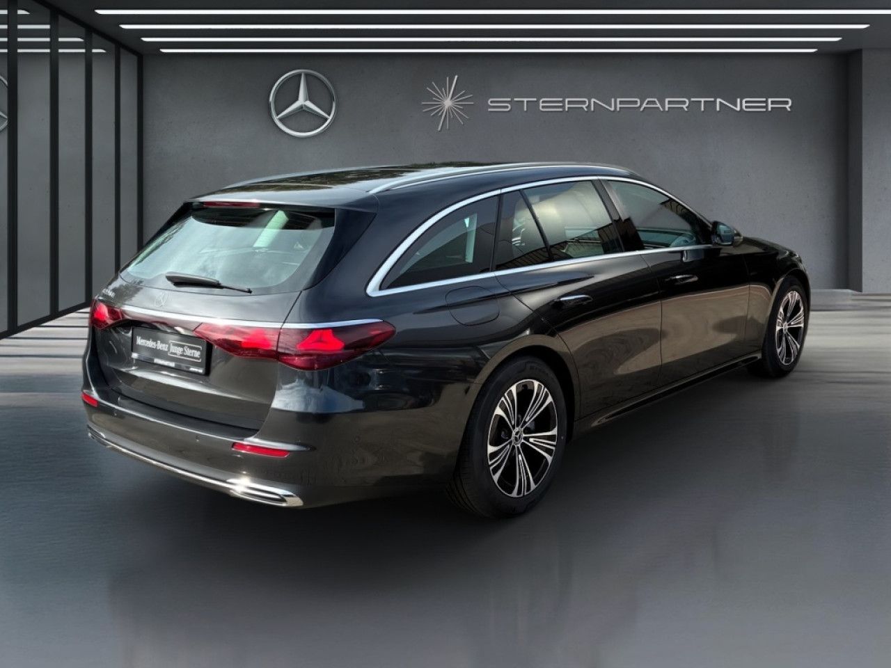 Mercedes-Benz E-Klasse – Bild 12