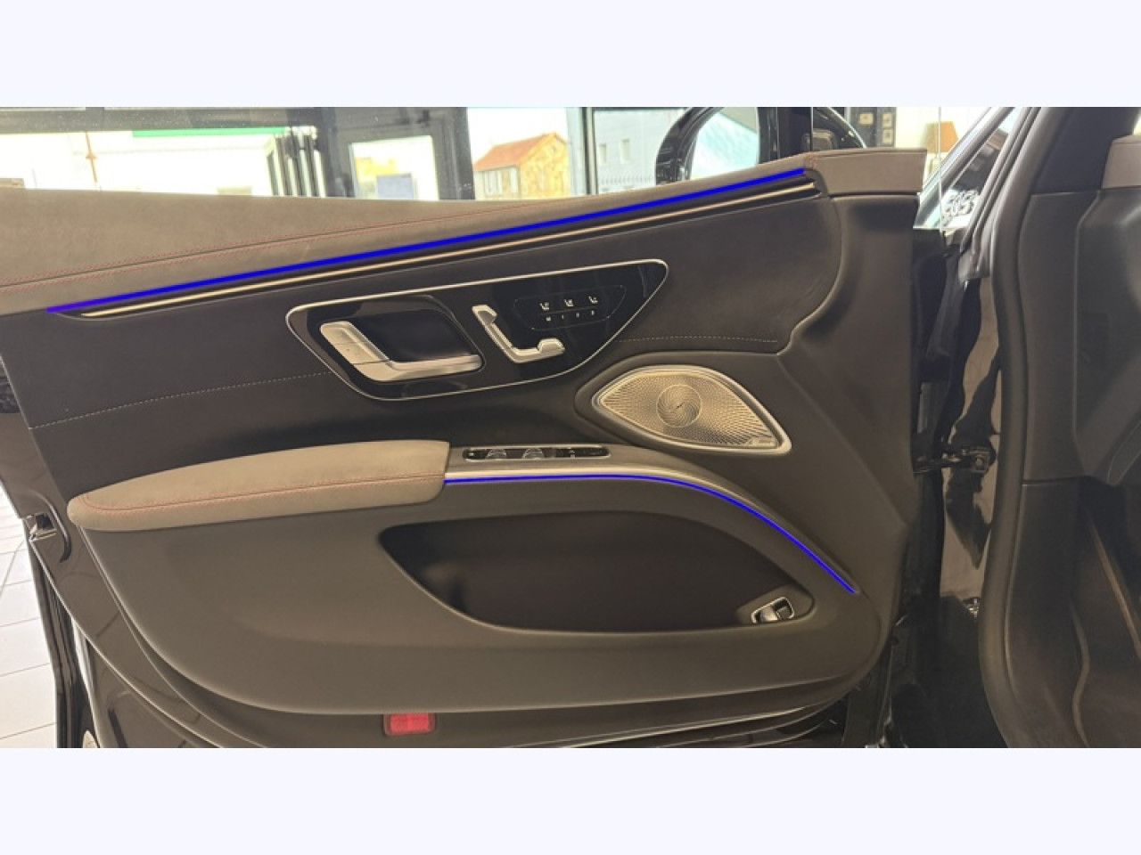 Photo du véhicule 10 / 16