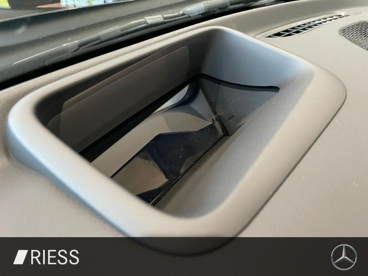 Mercedes-Benz GLB – Bild 15
