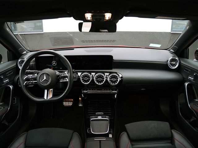 MERCEDES-BENZ A-Class 2024 — imagine 3