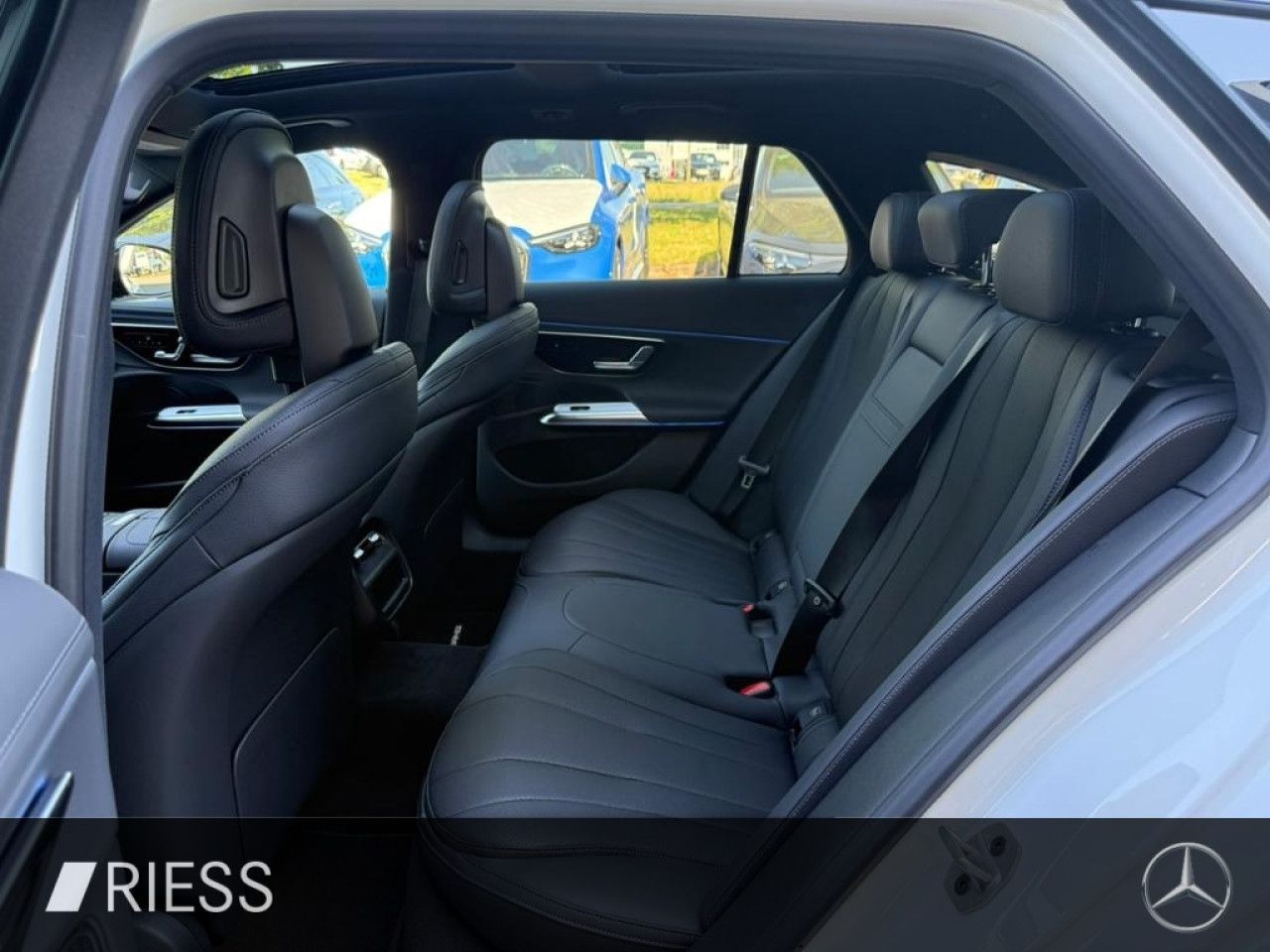 Mercedes-Benz E-Klasse – Bild 3